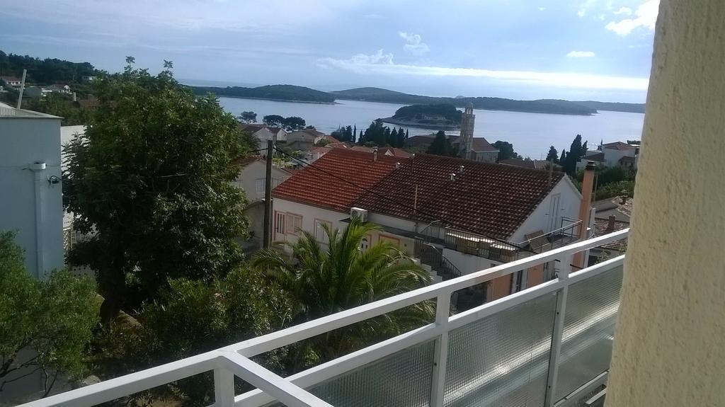 Apartments Jaksa Hvar Town Eksteriør bilde